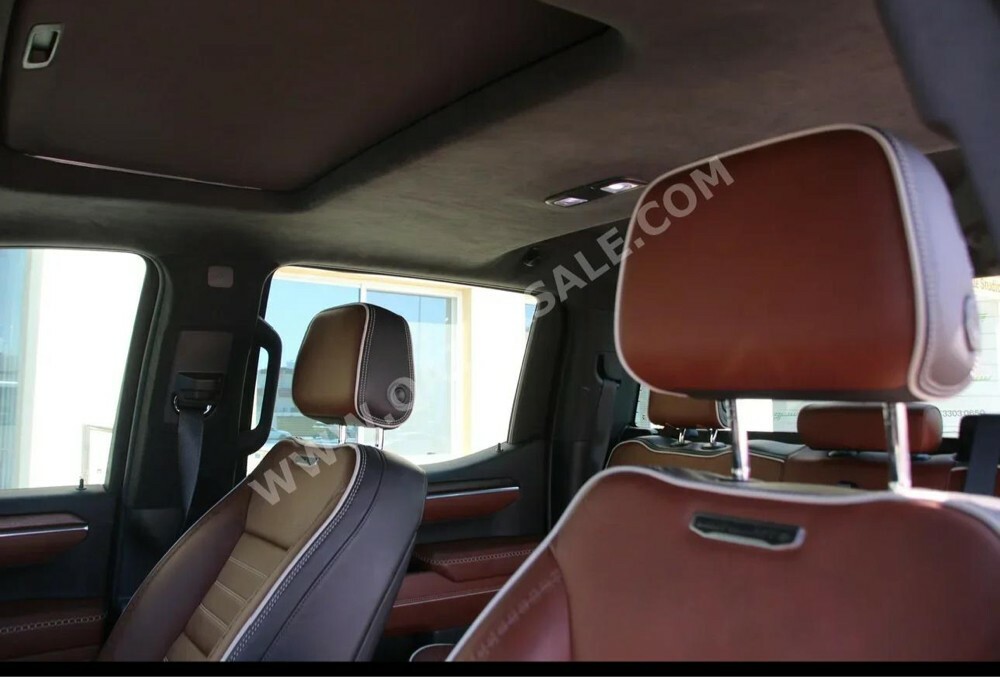 GMC Denali 2023 — photo 5 for sale in Qatar
