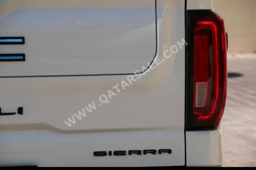 GMC Denali 2023 — photo 11 for sale in Qatar