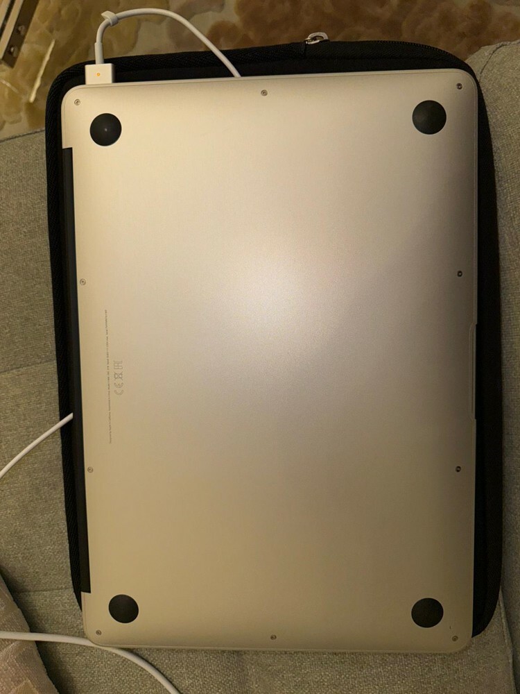 MacBook Air 7,2 - 2