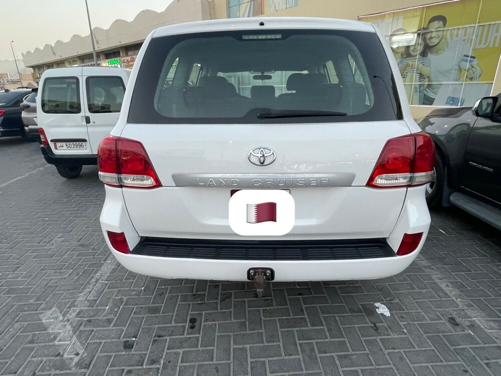 Toyota Land Cruiser G 2011 v6 - 4