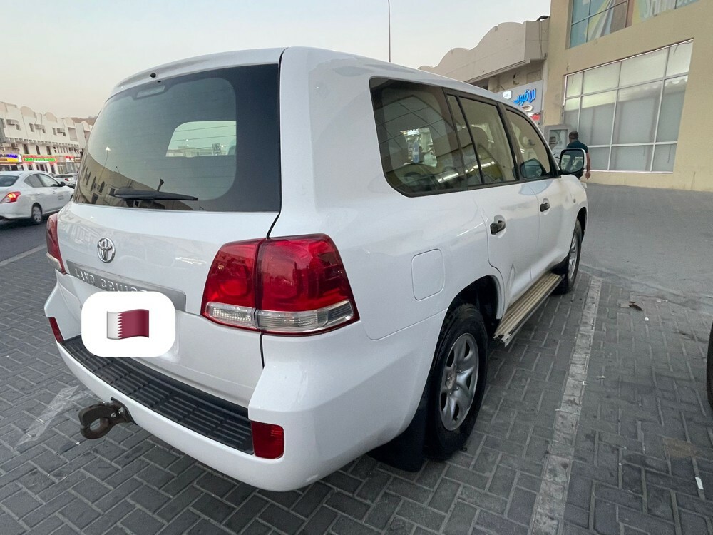 Toyota Land Cruiser G 2011 v6 - 1