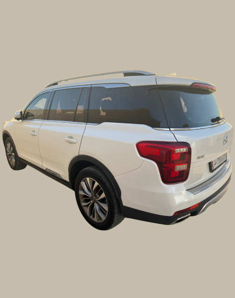 7-Seater Car Below QR35k - 4