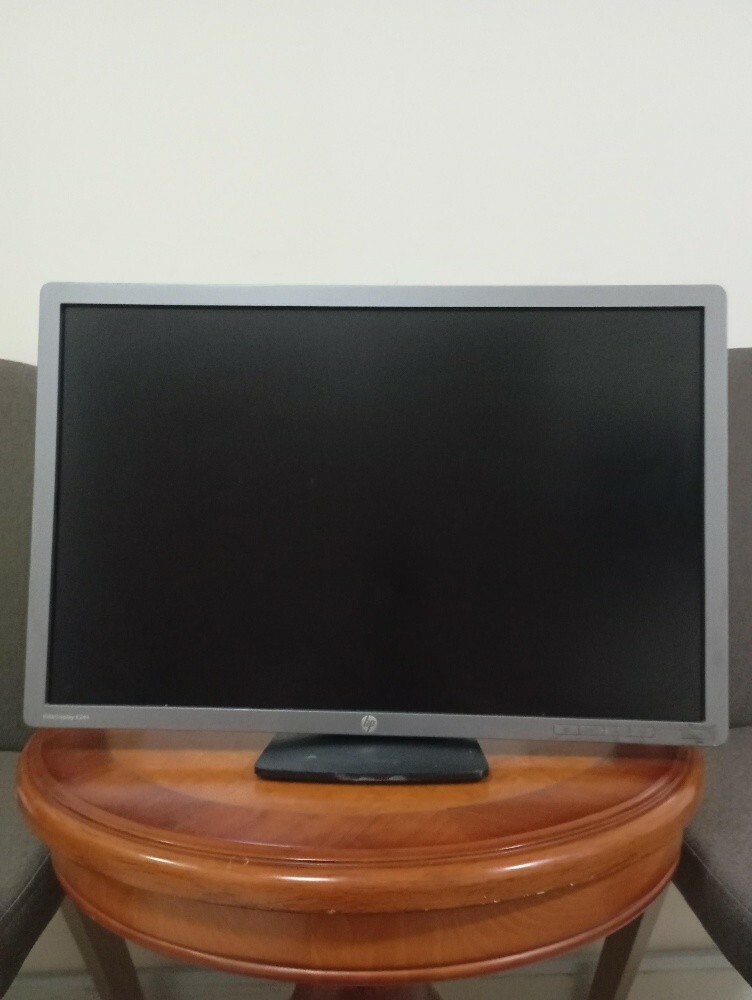 hp monitor 22 inches - 2