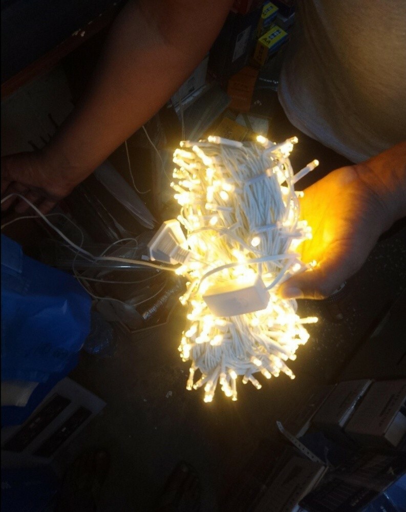 Black wire bulb. Led light - 11