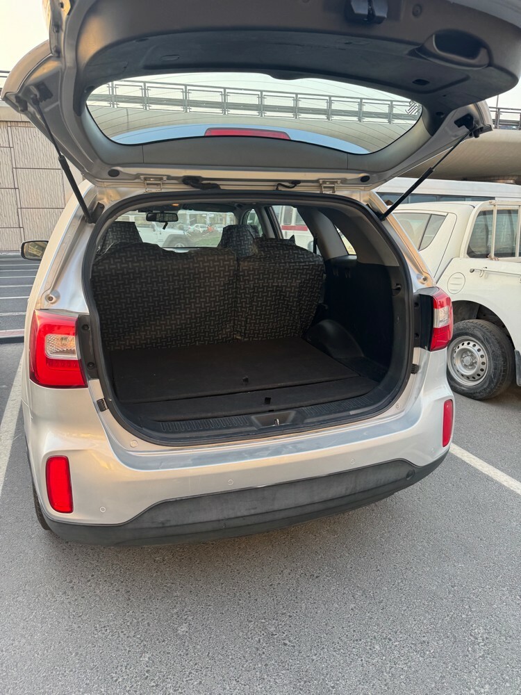 Kia Sorento - 4