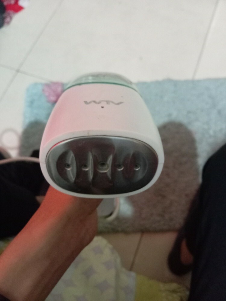 Portable Garment Steamer - 3