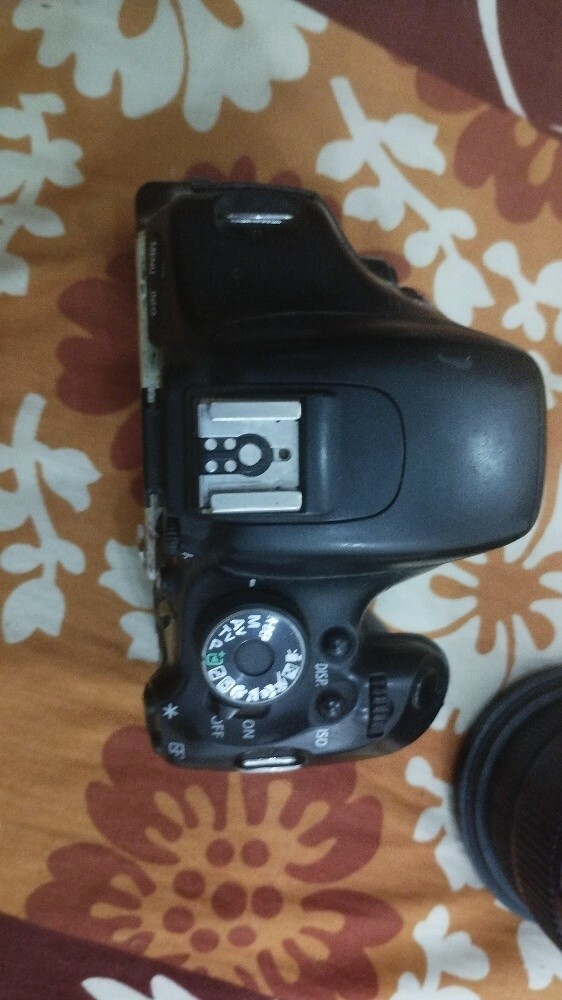 Canon EOS 600D an lens Sigma17-50 - 7