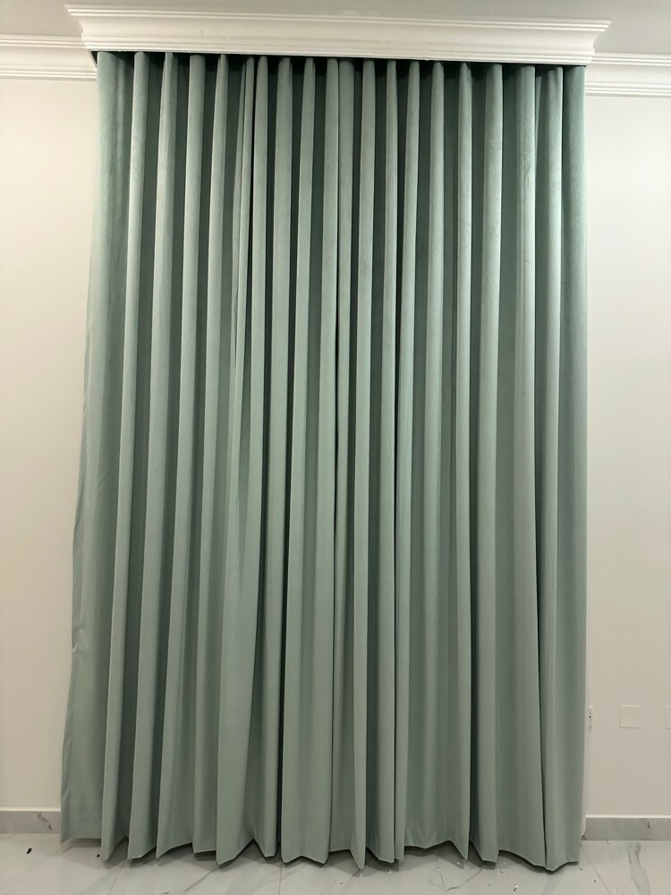 Curtain - 9