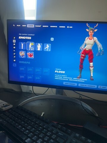 rare black knight with full email - 5