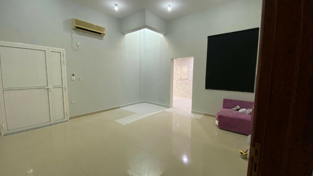 يوسف المومني - 1