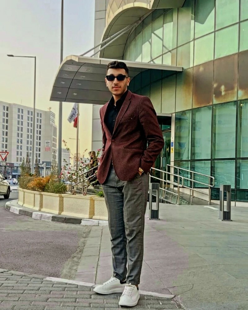 ابحث عن اي عمل - 1