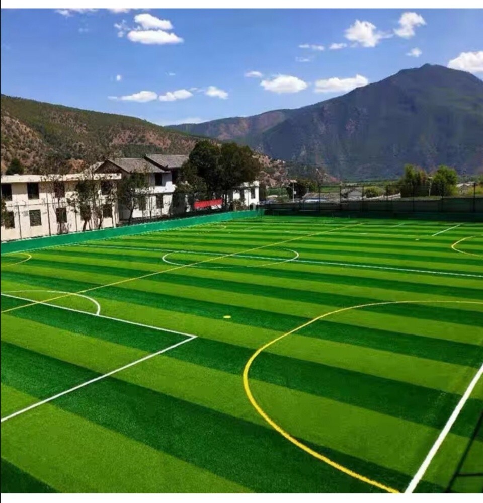 Grass carpet available - 12