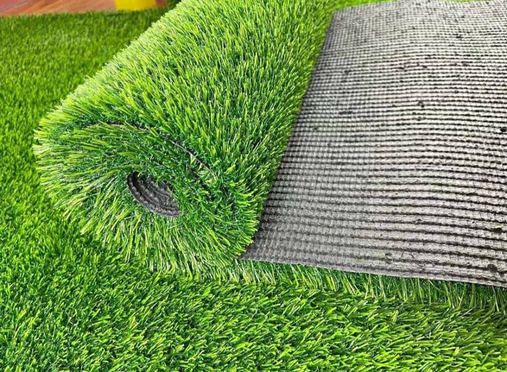 Grass carpet available - 4