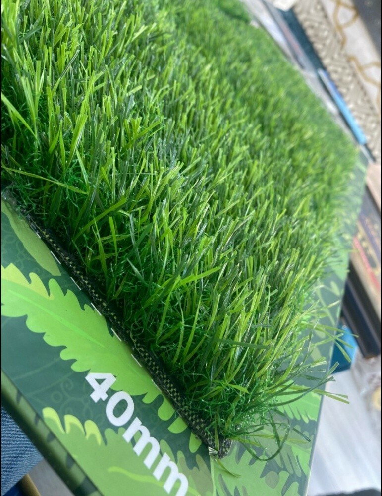 Grass carpet available - 20