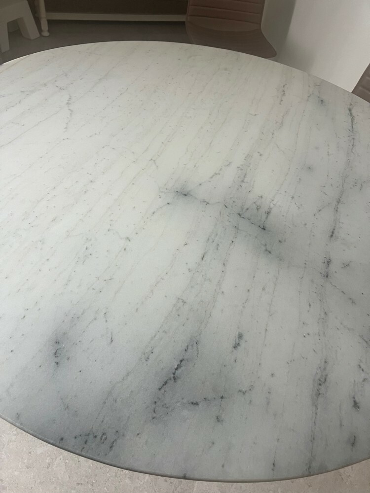 Marble dining table - 6 seater - 5