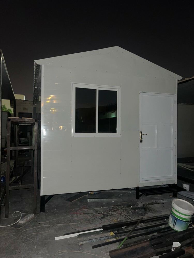 cabin toilet kitchen  - 1