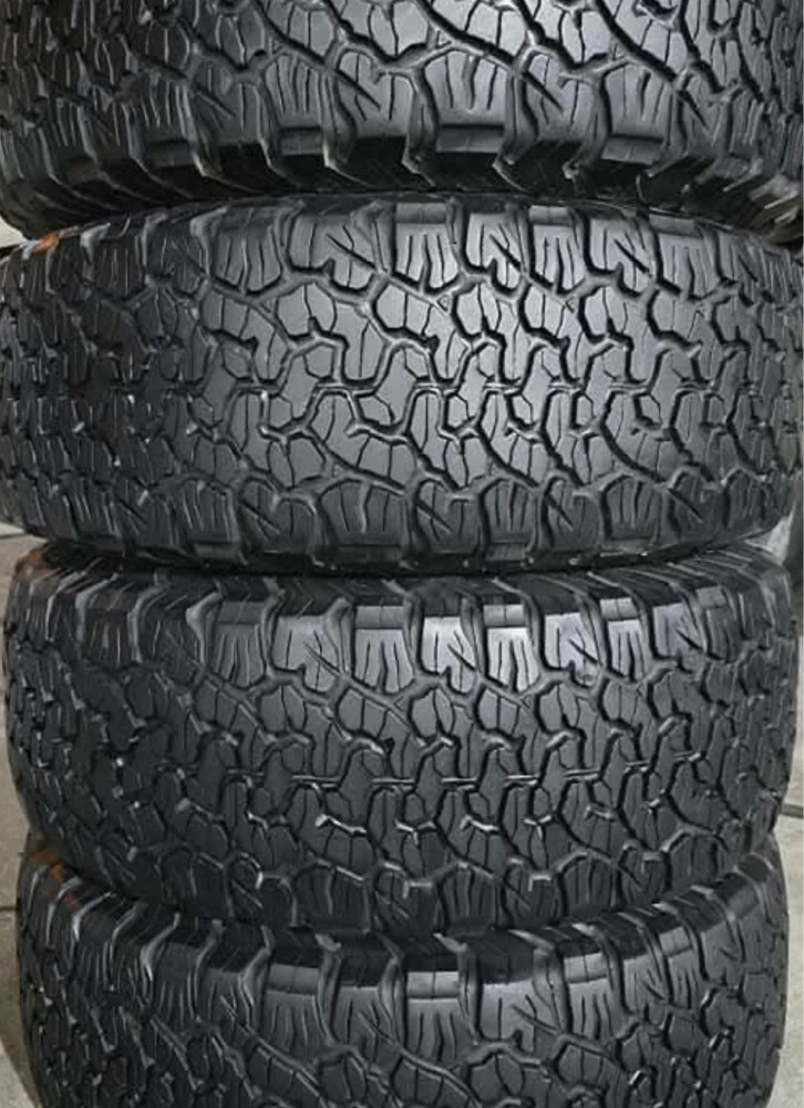 315/70/17”Bfgoodrich Tyre - 1