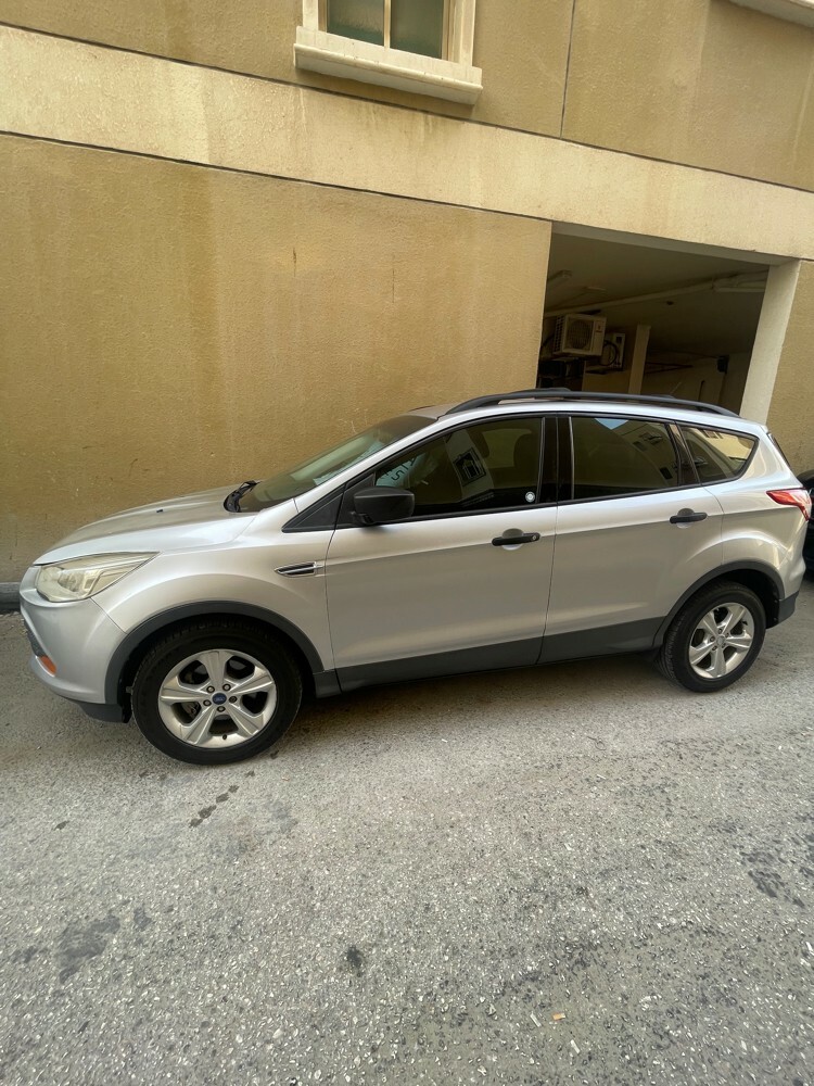2013 ford escape - 1