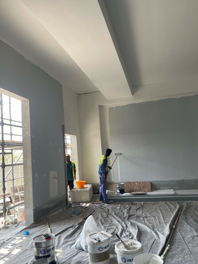White stip contracting - 1