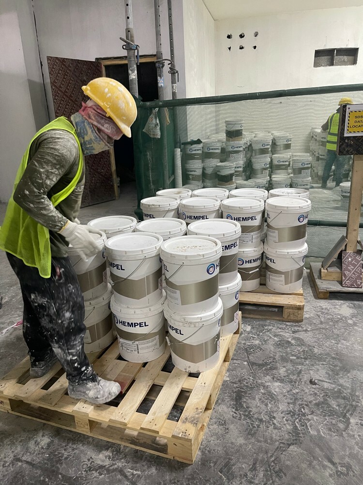 White stip contracting - 8
