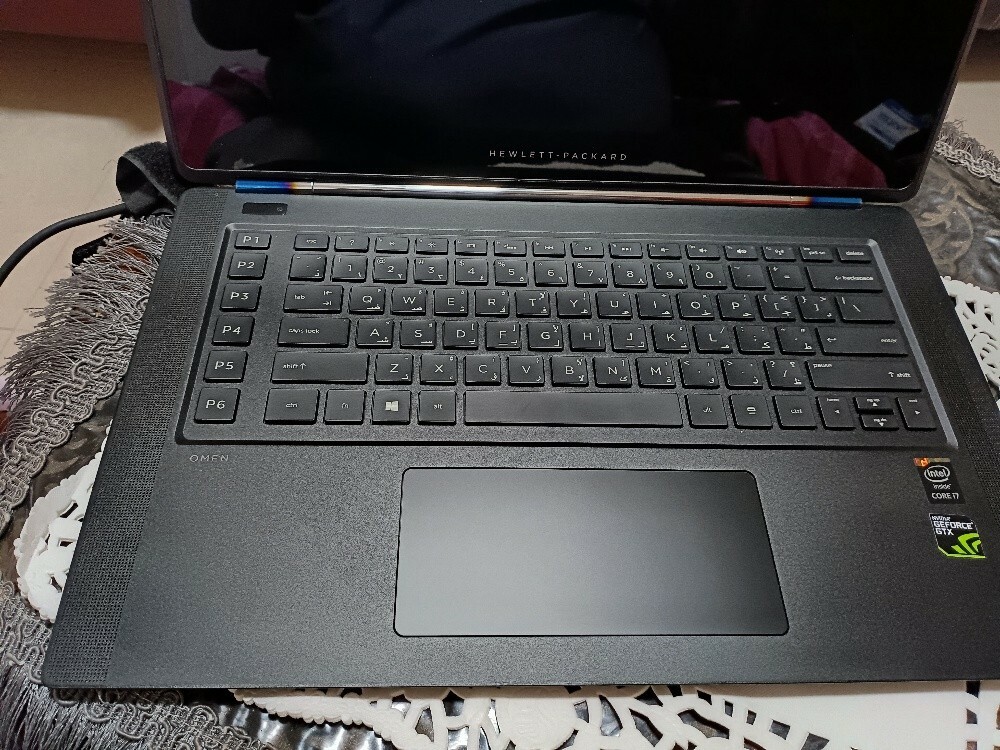 HP Omen - 11
