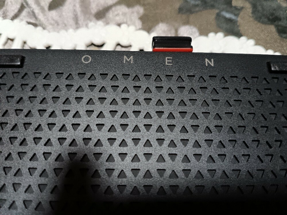 HP Omen - 9