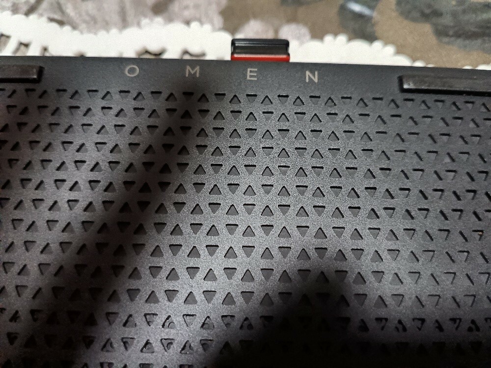 HP Omen - 8