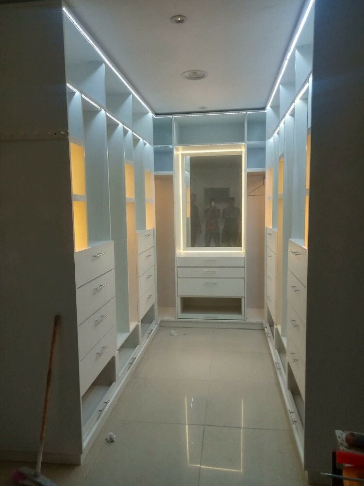 We are Woking gypsum design - 1