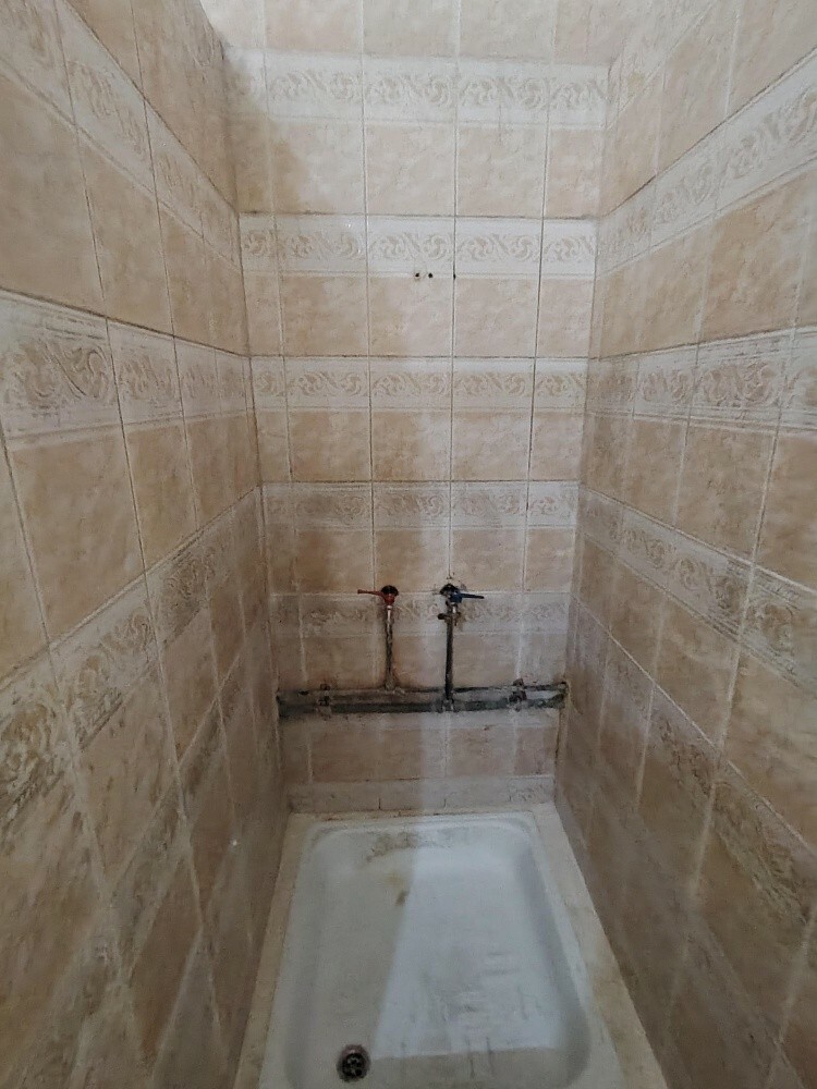 12 Big Rooms 4x6M,Separate - 11