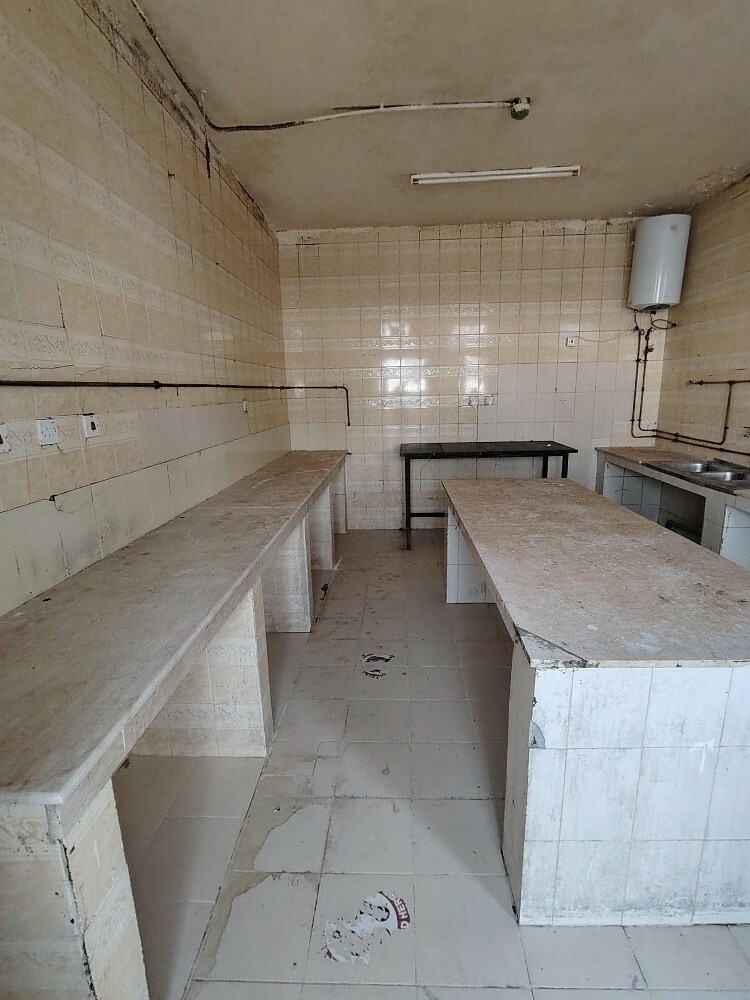 12 Big Rooms 4x6M,Separate - 13