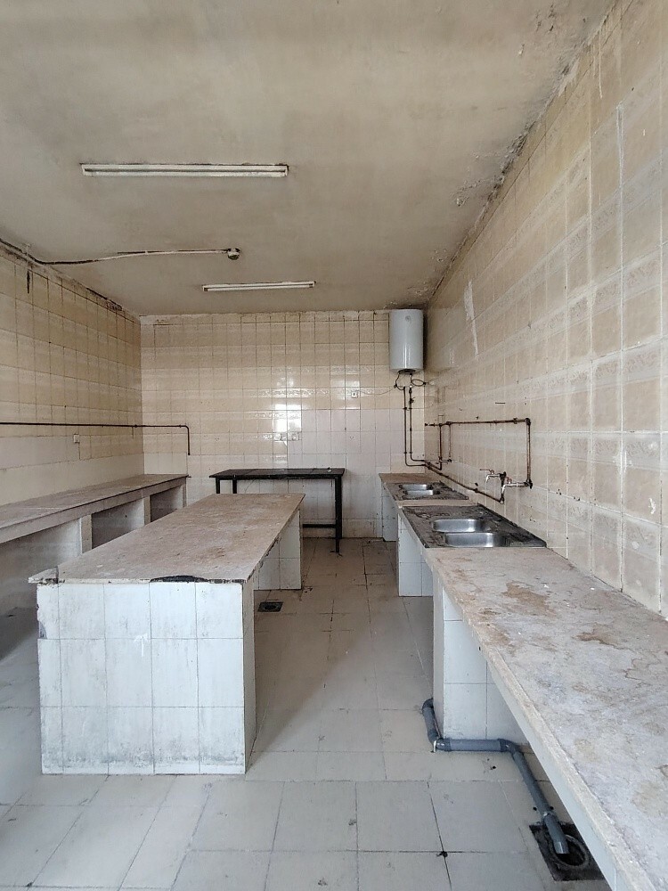 12 Big Rooms 4x6M,Separate - 1