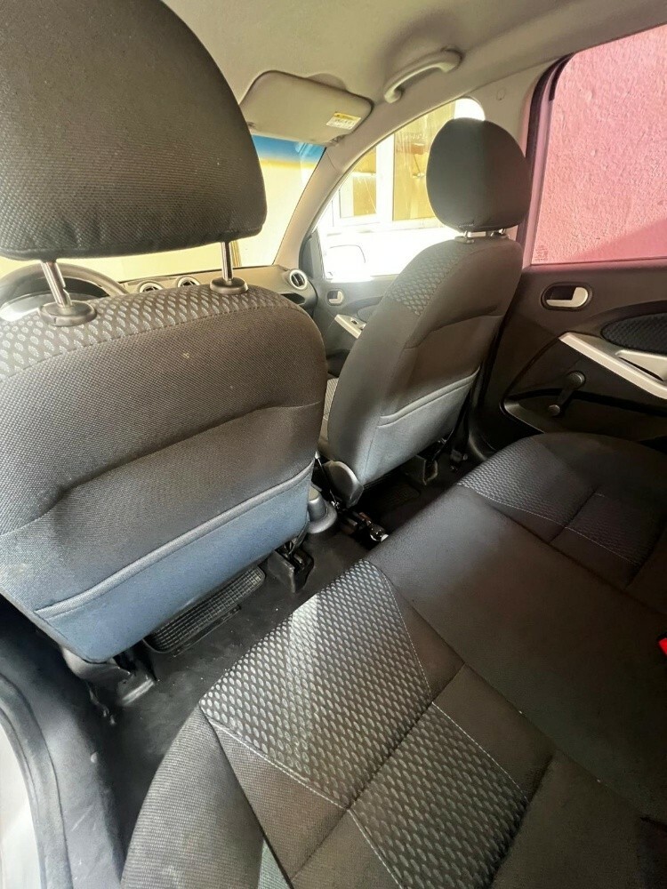 Ford Figo - 9