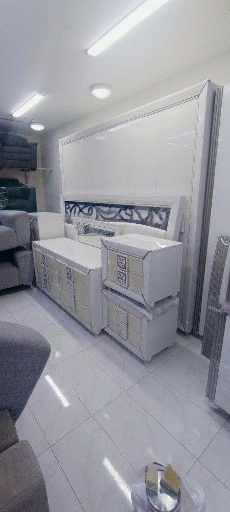 bedroom seat available - 4