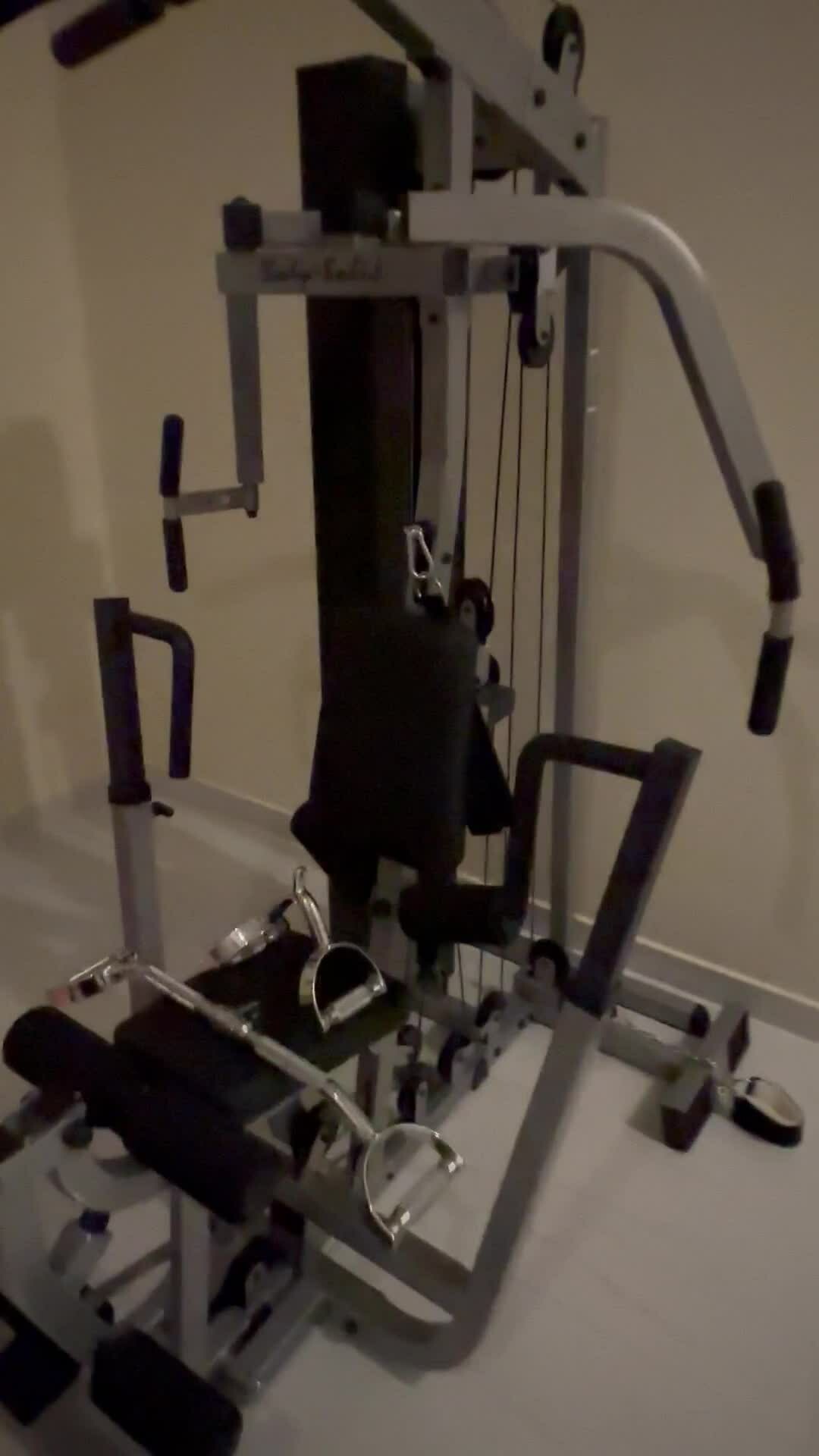 BODY SOLID MULTI STATION GYM   - 2