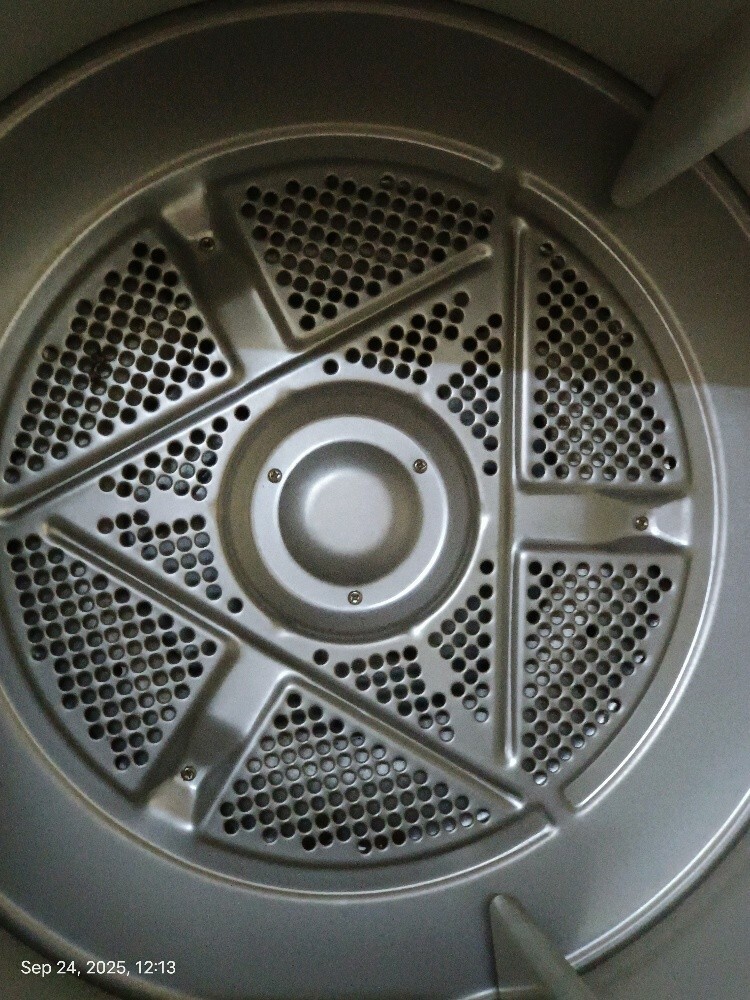 COMMERCIAL LAUNDRY MACHINE & DRYER - 3