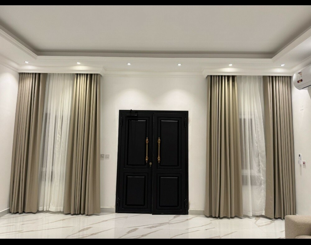 Luxury Curtain - 5