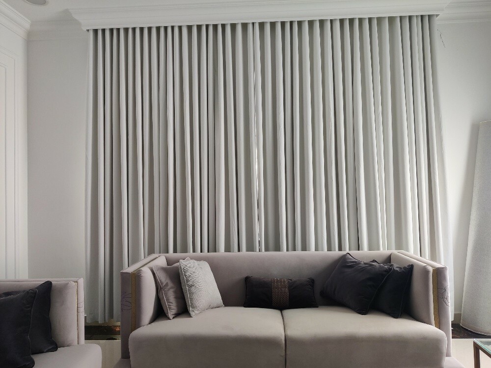 Luxury Curtain - 10