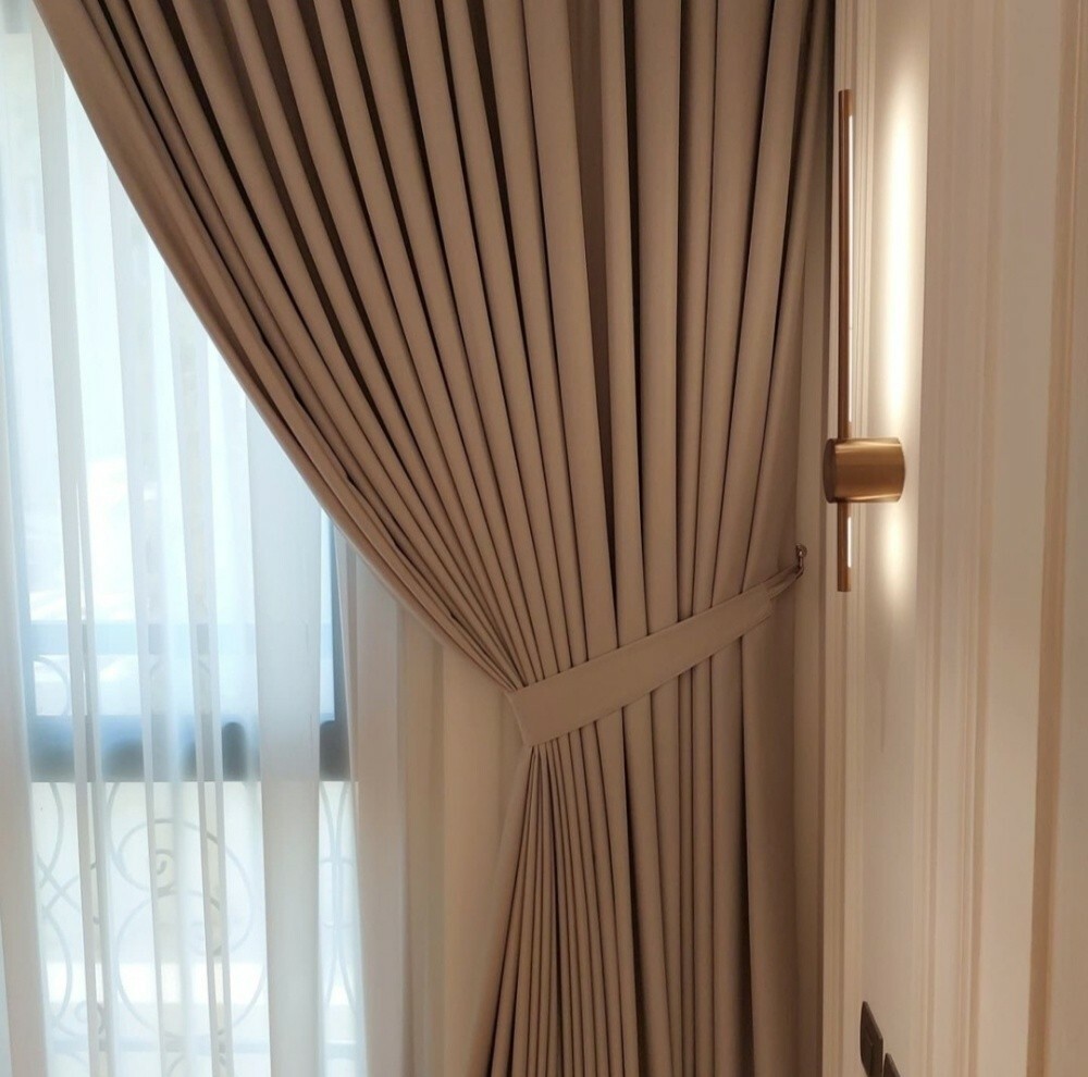Luxury Curtain - 9