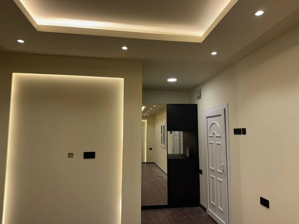 caravan,toilet,kitchen good price - 3