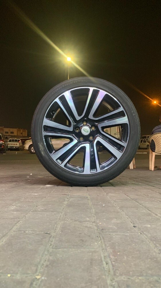 Land Rover 22x9.5 inch Original - 2
