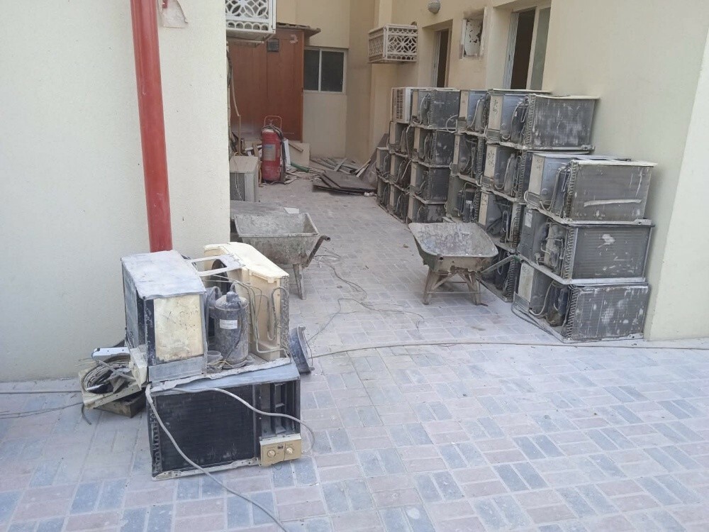We buy used good & Dqmqge ac. we - 1