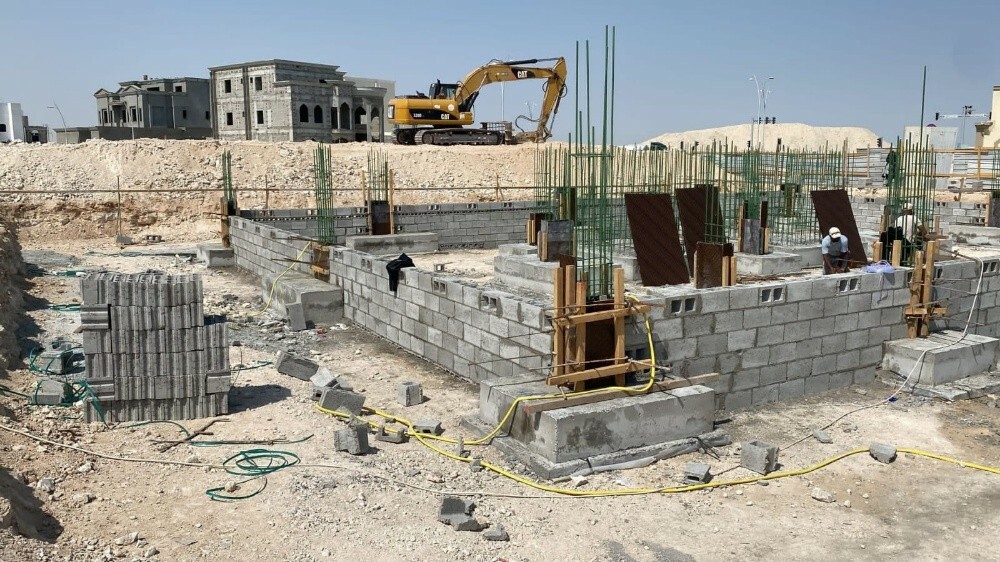بناء وتشطيب الملاحق والمجالس - 15