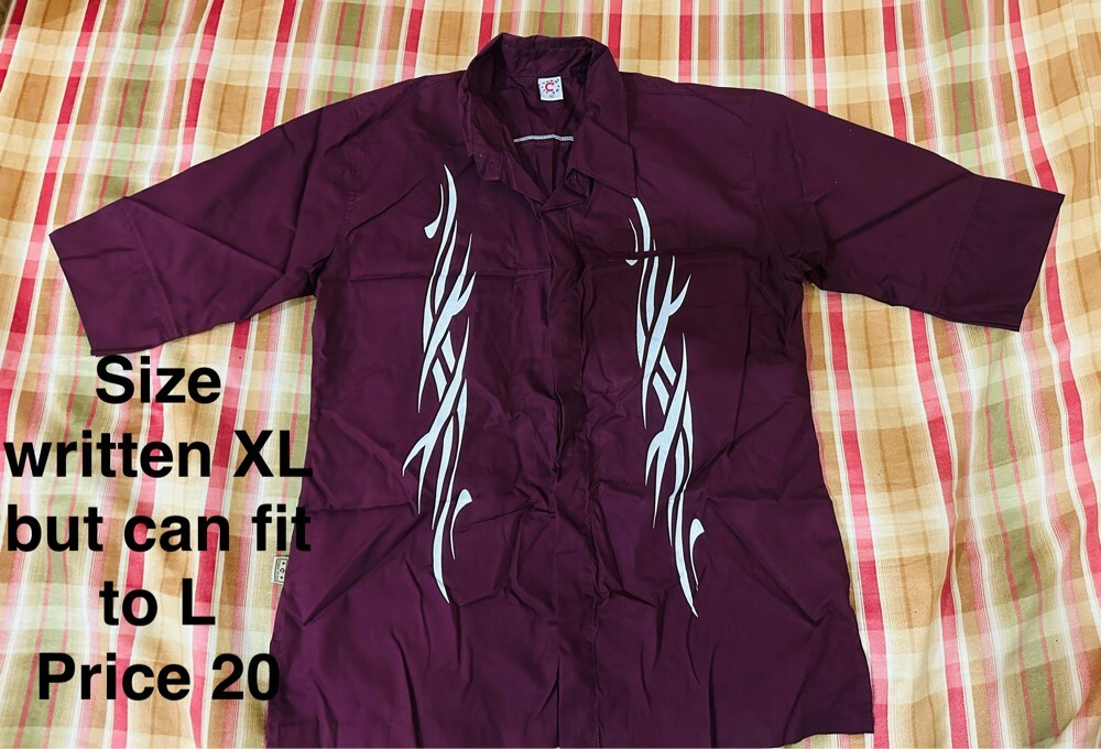 Tops and tees  - 12