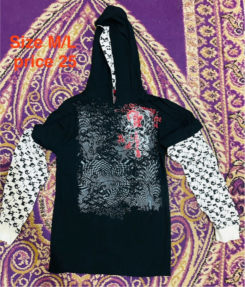 Tops and tees  - 9