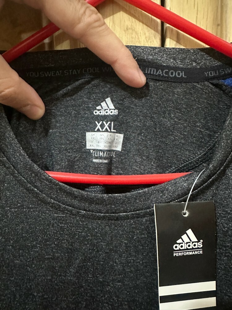 Tops and tees  - 2