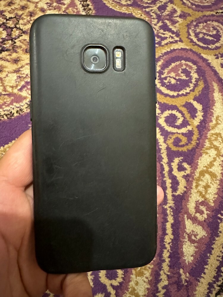 S7 edge screen cracked - 6
