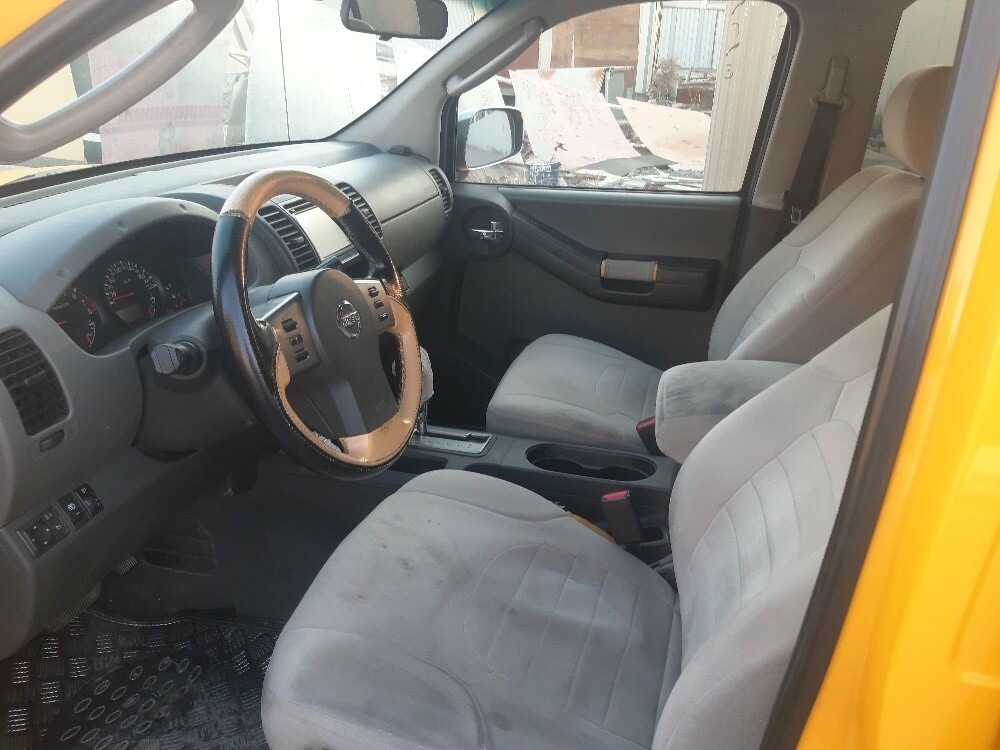 Nissan Exterra - 3