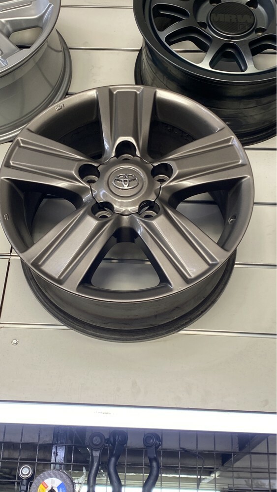 LandCruiser All model orginal rim - 28