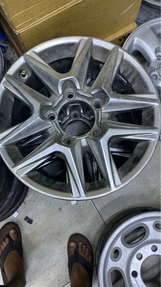 LandCruiser All model orginal rim - 20