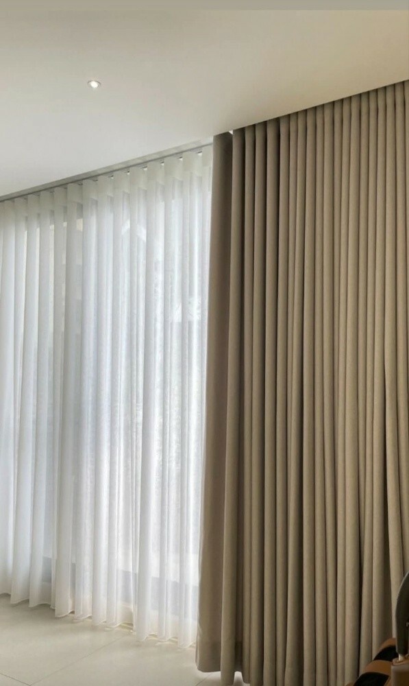 curtain and sofa - 19
